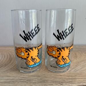 Vintage 1978 Garfield Jim Davis Wheee Set of 2 drinking glasses